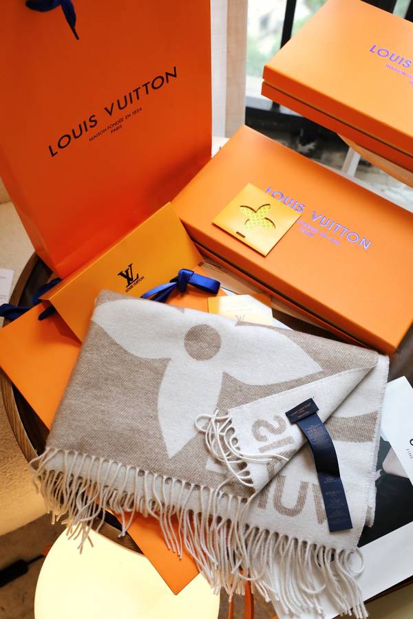 Louis Vuitton Scarf LVC00512 Louis Vuitton Scarf LVC00512